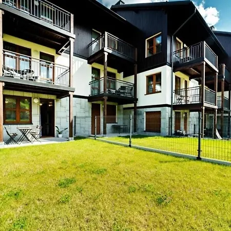 Wonder Home - Apartamenty Z Balkonami, Blisko Stokow Narciarskich I Szlakow Turystycznych Karpacz Exterior photo