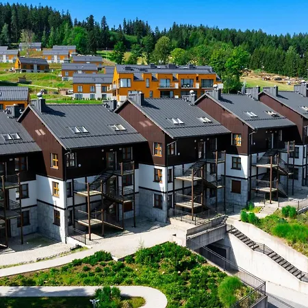 Wonder Home - Apartamenty Z Balkonami, Blisko Stokow Narciarskich I Szlakow Turystycznych Karpacz Exterior photo
